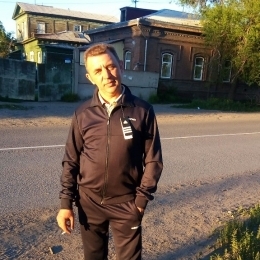 Парень, ищу девушку в Вологде для секса